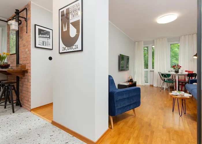 Central Apartment Solec Wilanowska By Noclegi Renters